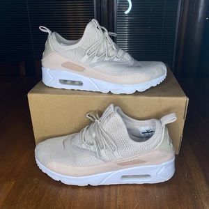 Nike Air Max 90 EZ Women’s Running Shoes Desert Tan Size 9.5